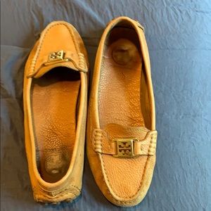 Tory Burch loafer